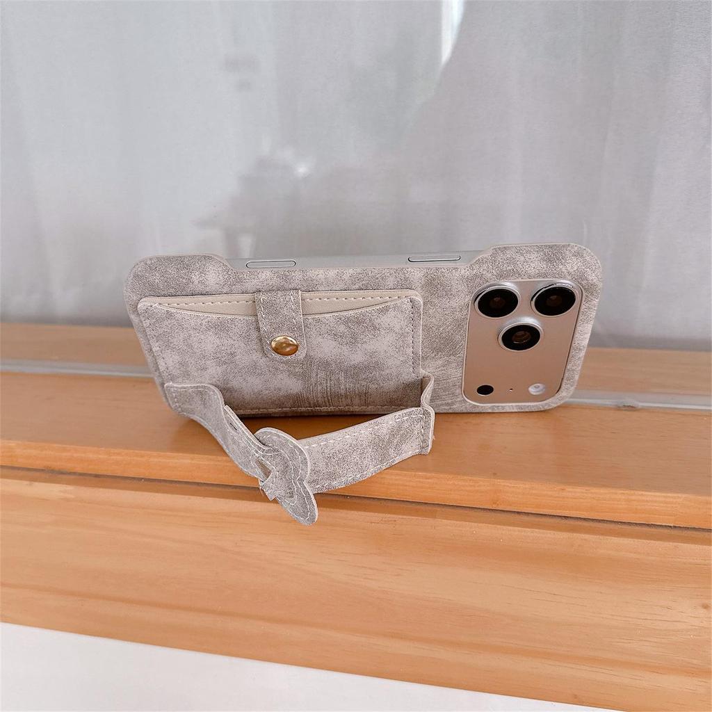 Retro Pattern Card Holder Case with Wrist Strap for iPhone 14/13/12/11 Apple 17/16/15 PROMAX