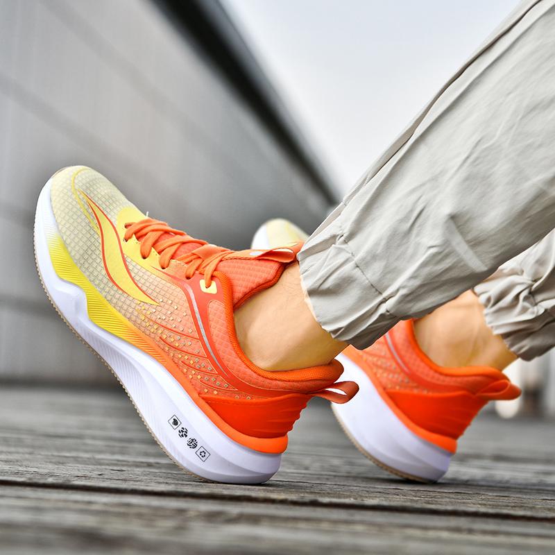 Pánské pletené prodyšné běžecké boty Dámské šněrovací Pohodlné tenisky s měkkou podrážkou pro venkovní běhání, jarní a letní odpružení