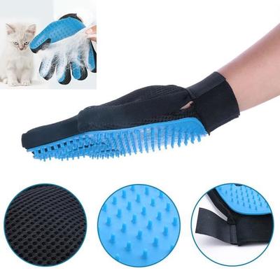 True Touch Cleaning Glove and Massage Brush for Animals Dogs Horses Rabbits, Right Hand