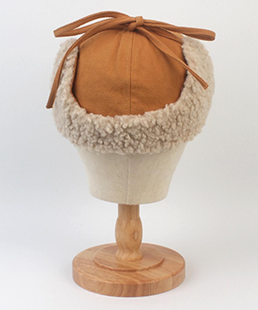 Yunibeosyeolkemiseuteuli Corduroy Beige String Earflap Cap