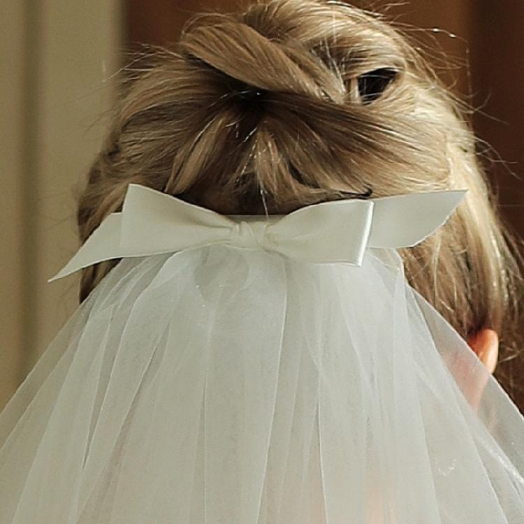 Bowknot Wedding Bride Veil with Rolled Edge Three Layer Bridal Veil Elegant Short Veil Bride Bridesmaid Hair Accessories