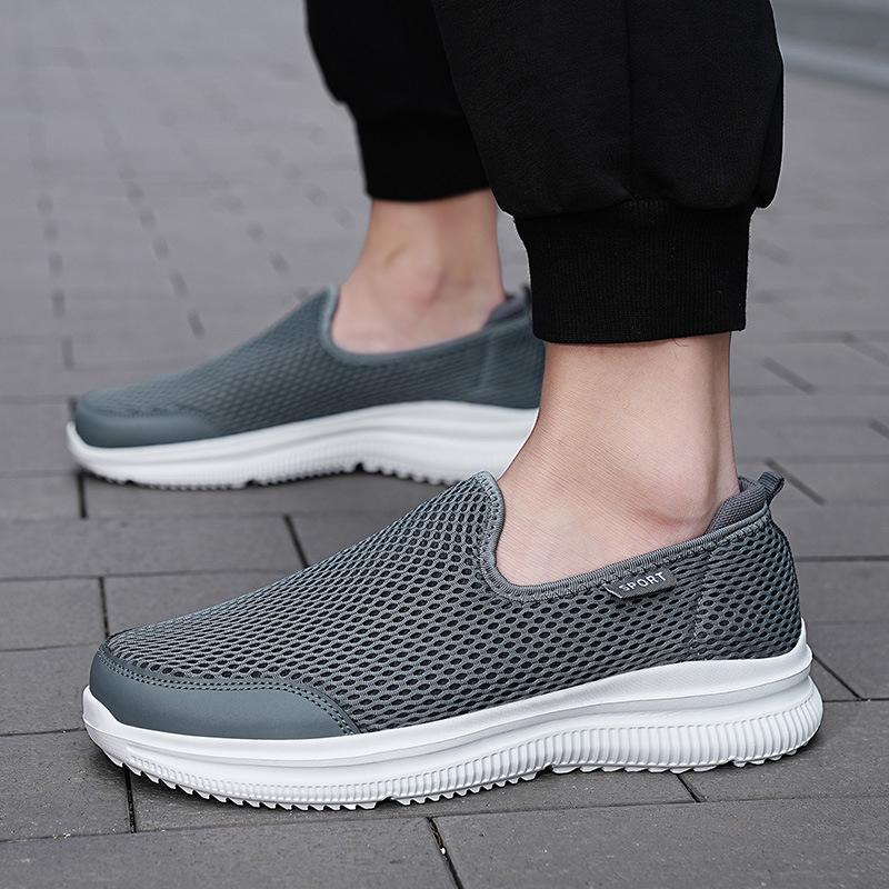 Summer single mesh breathable men's shoes ultra-light soft sole casual hollow sports shoes men's one-pedal lazy shoes non-slip