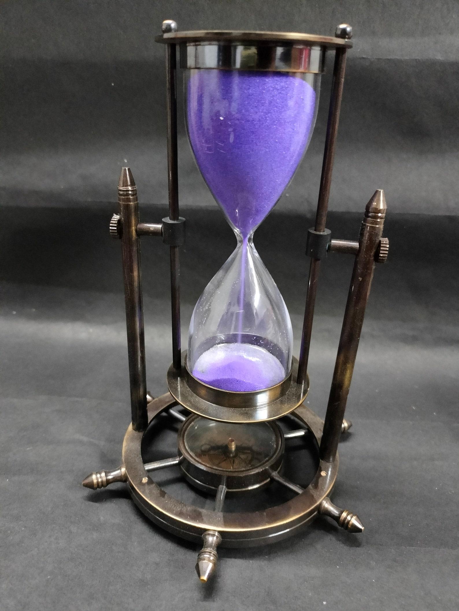 Brass Sand Timer with Compass – Vintage 5 Minute Nautical Gift