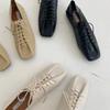 Retro Soft Sole Single Shoes Women Square Toe Lace-up Solid Colour Flats Lightweight Comfortable Loafers Femininos