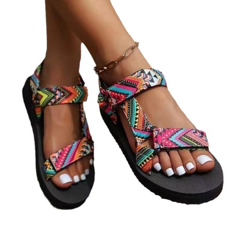 New size 36-43 beach shoes Velcro women's shoes flat shoes women's sandals