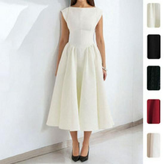 Spring 2026 European & American Women's V-Neck Elegant Pleated Dress