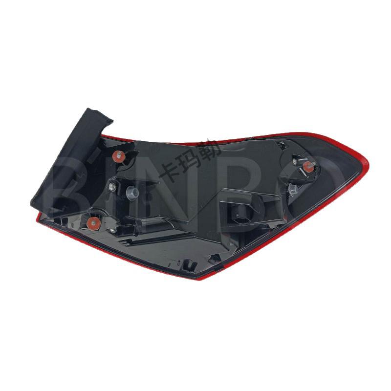 Compatible with Mercedes W177 New Outer Taillight Assembly Turn Signal 1779066900/1779067000