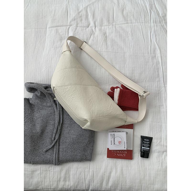 Autumn and winter simple ancient dumpling bag women's 2025 new fashion Korean version underarm bag casual large-capacity crossbody bag