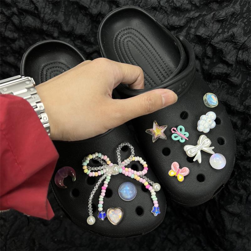 Cave Shoe Decoration, DIY Shoe Accessories, Three-dimensional Shoe Flowers, Shoe Buckles, High-end Feel, Creative Styling, Resin Material