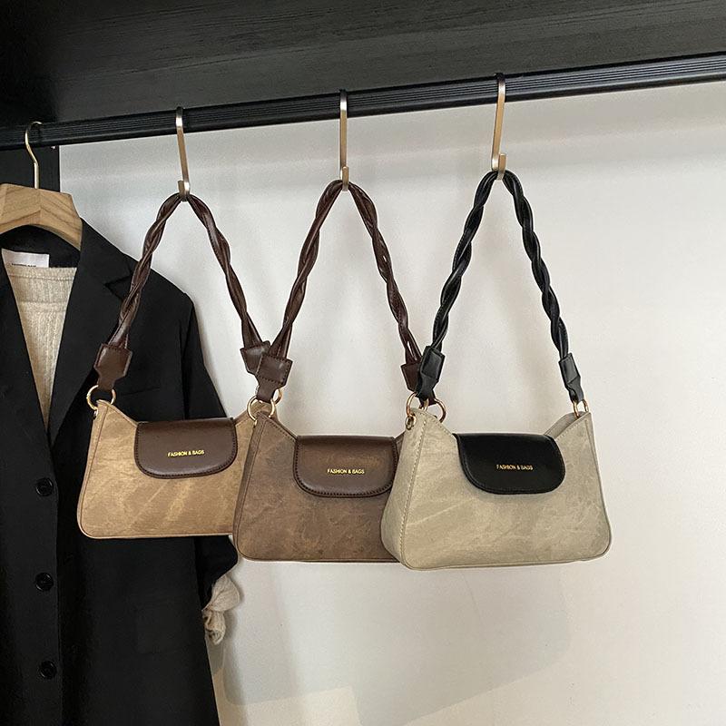 Niche Design Fashionable New Women's Bag Retro Versatile Commuter Underarm Bag Color Matching Shoulder Messenger Bag