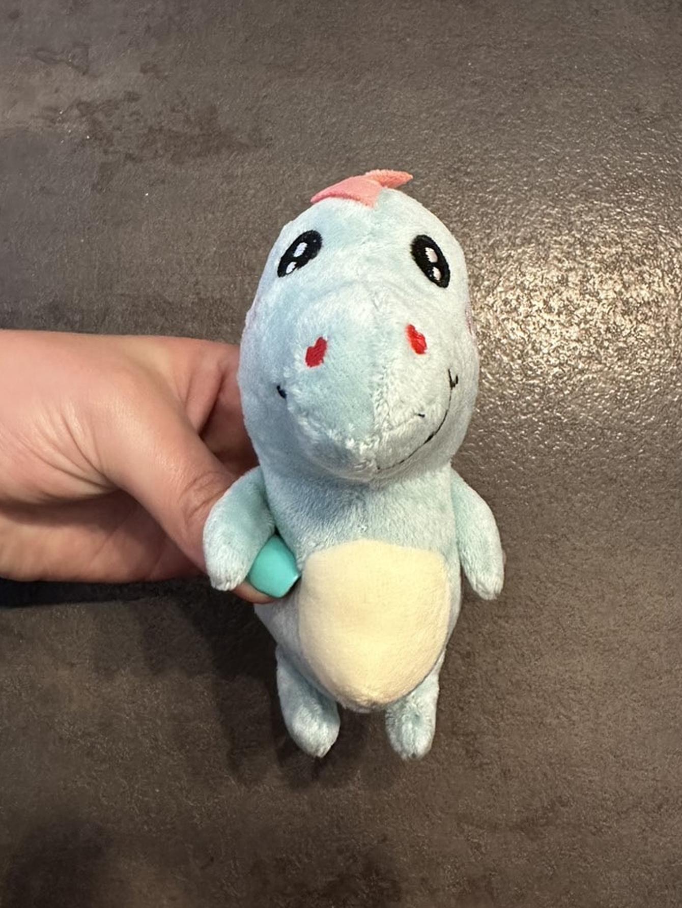 

1 mini cute cartoon dinosaur shaped pet plush toy, durable and highly interactive синий