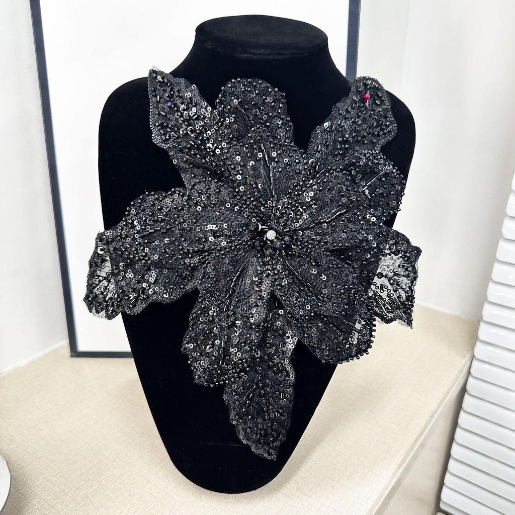 "White Multi-Layer Sequin Bow Tie with Skirt Accessories & Decorative Beaded Corsage"