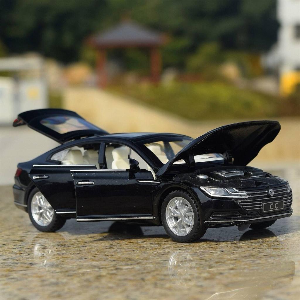 Volkswagen Arteon CC Sport Coupe Simulation Diecast & Toy Vehicles Sounds & Light Pull Back Car 1:32 Alloy Model Gifts For Children