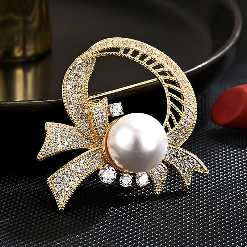 Exquisite Elegant Circular Bow Ribbon Pearl Brooches For Women Clothing Coat Jewelry Accessories
