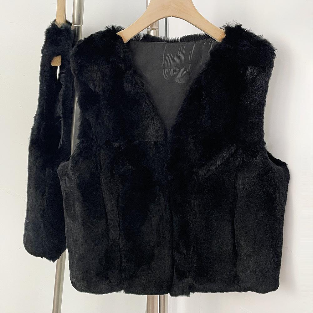 Women's rabbit fur fur fur integrated vest autumn and winter wear fashion sleeveless fur vest rabbit fur vest