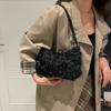 Autumn and winter new fashion armpit bag small fresh simple casual shoulder bag sweet flower handbag