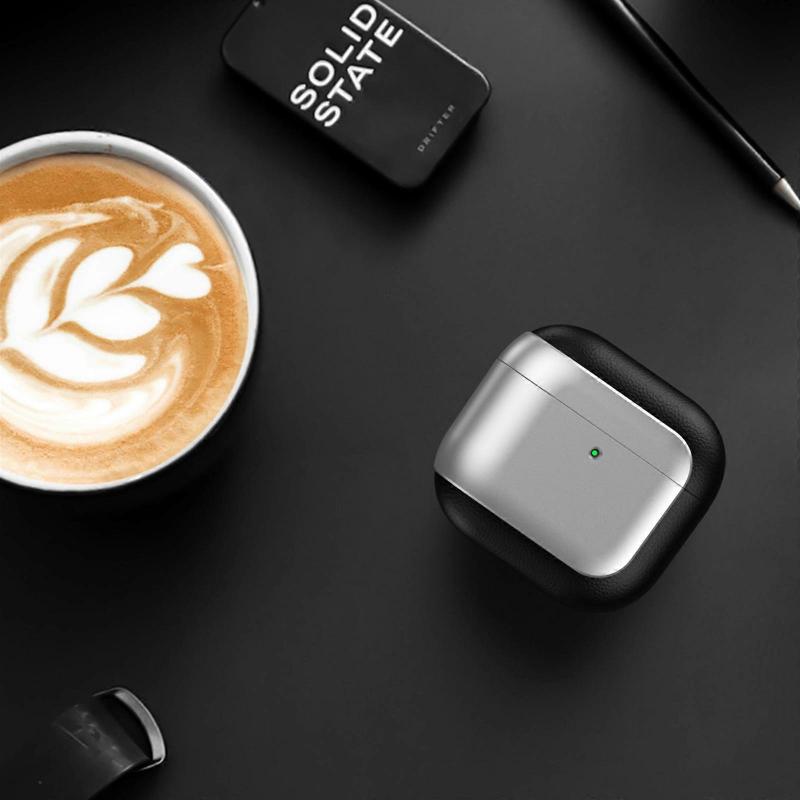 Leder Hülle für Pods 4 Kopfhörer Hülle Schützend Und Mühelose Kabellose Ladefunktion Kein Abnehmen der Abdeckung Notwendig eadsets Silber