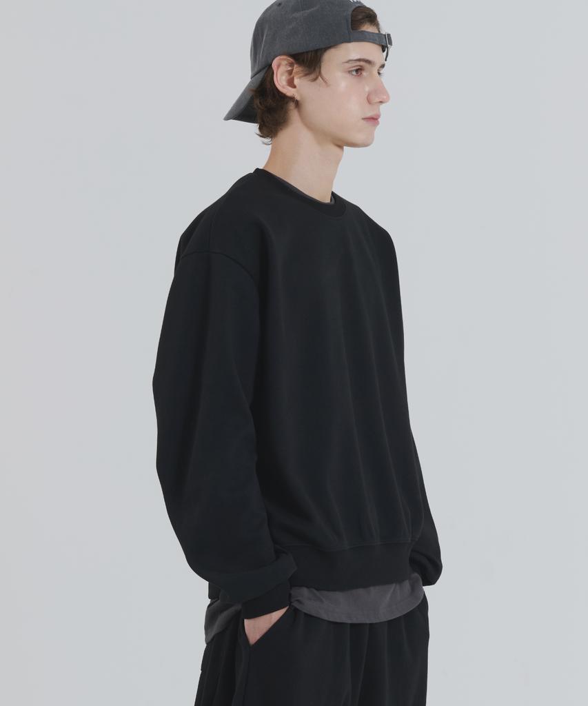 PIANER Hap-Po Oversized Crop Sweatshirt (Black)