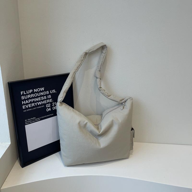 New simple casual large-capacity bag, high-end sense trendy fashion crossbody single shoulder commuter wind tote bag women's bag