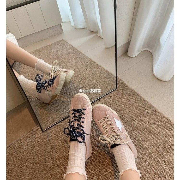 2025 neue Leder-Retro-Old-Stars-Dirty-Schuhe mit innerer Höhenerhöhung, lässige Retro-Farbabstimmung mit Schnürung, deutsche Trainingsschuhe