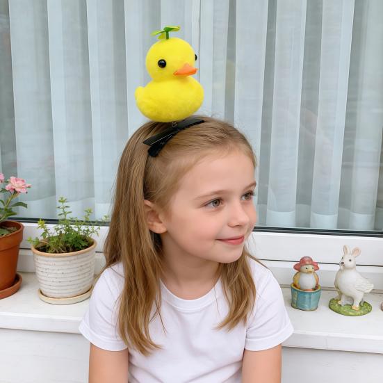 1/2/5Pcs Hair Pin Flocking Cartoon Capibara Chick Duck Decor Spring Design Metal Hair Clips Decorative Holiday Party Hairpins Hair Accessories