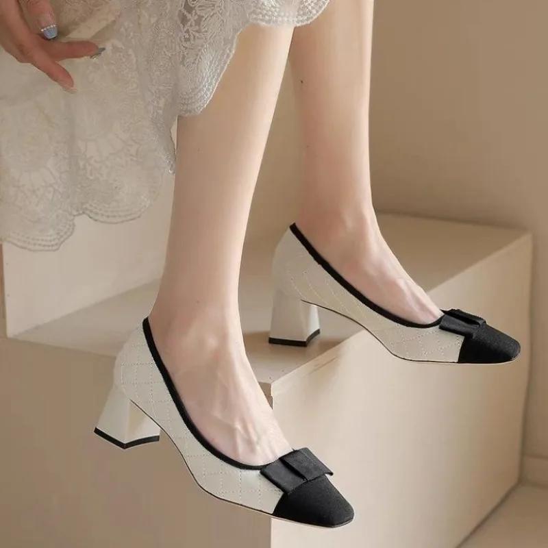 Pantofi cu Fundă pentru Femei Vârf Pătrat Toc Mediu Toc Bloc Pompi Chunky pentru Femei Y2k Calitate Înaltă Stil Coreean Vânzare cu Ridicata Primăvară 39