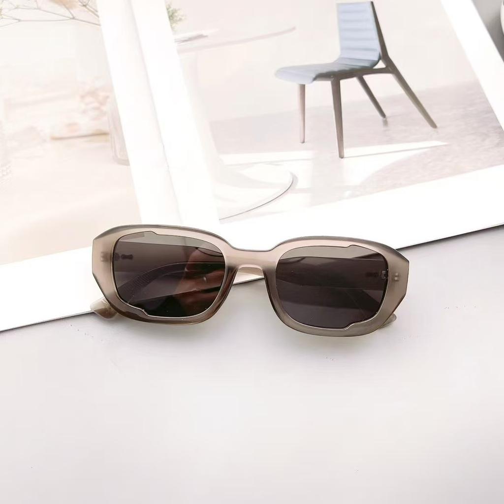 Square Sunglasses Women Men UV400 Protection Fashion Trendy Sun Glasses for Fishing Hiking Outdoor Activities