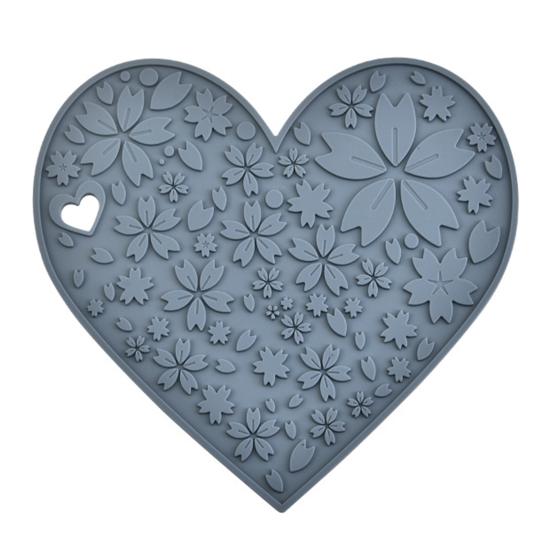 Napperon imperméable à isolation thermique, tapis de Table, Design antidérapant, dessous de verre en Silicone en forme de cœur, couleur riche, pour boissons