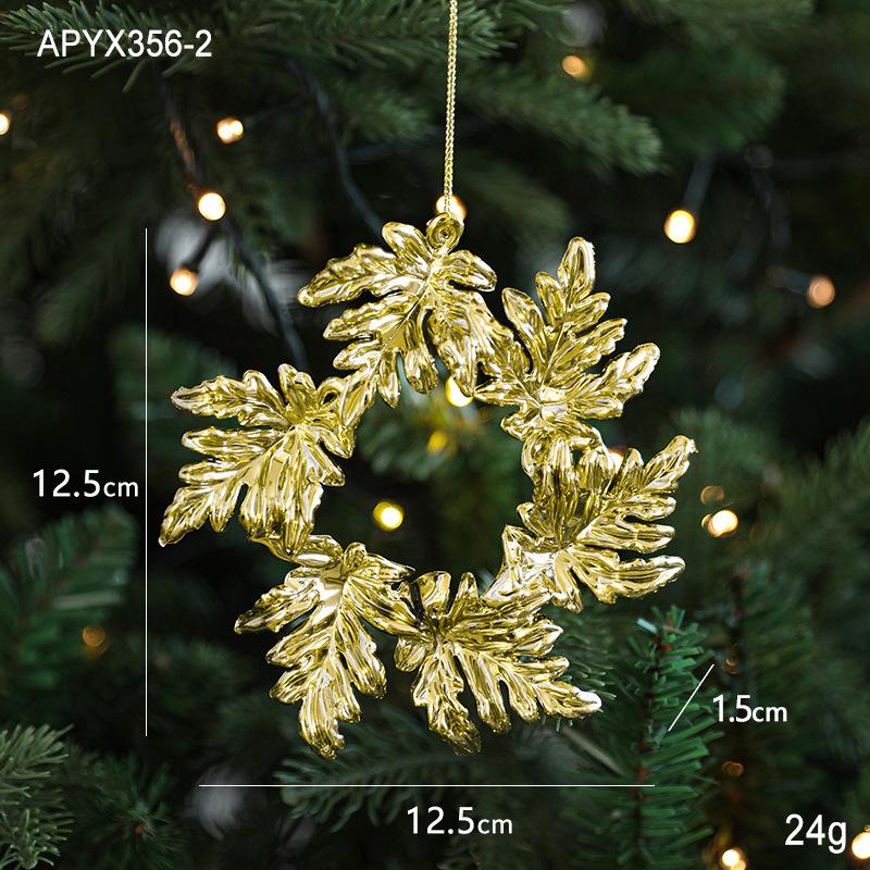 Christmas Golden Pendants Creative Exquisite Decorative Snowflake Butterfly Elk Hanging Ornaments