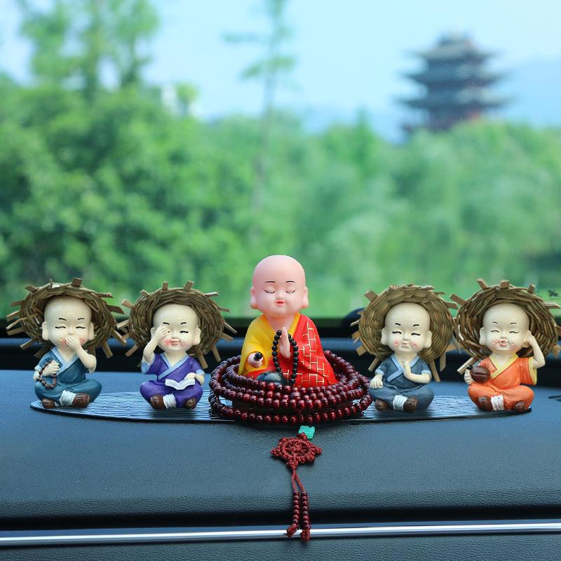 Solar-Powered Zen Monk Chanting Car Ornament: Creative Decoration for Car Interiors