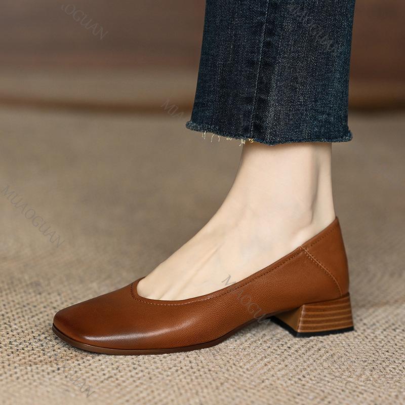 Módní boty na nízkém podpatku, dámské jarní podzimní nové retro boty s hranatou špičkou z měkké kůže, silný podpatek, lodičky, jednobarevné podpatky pro ženy