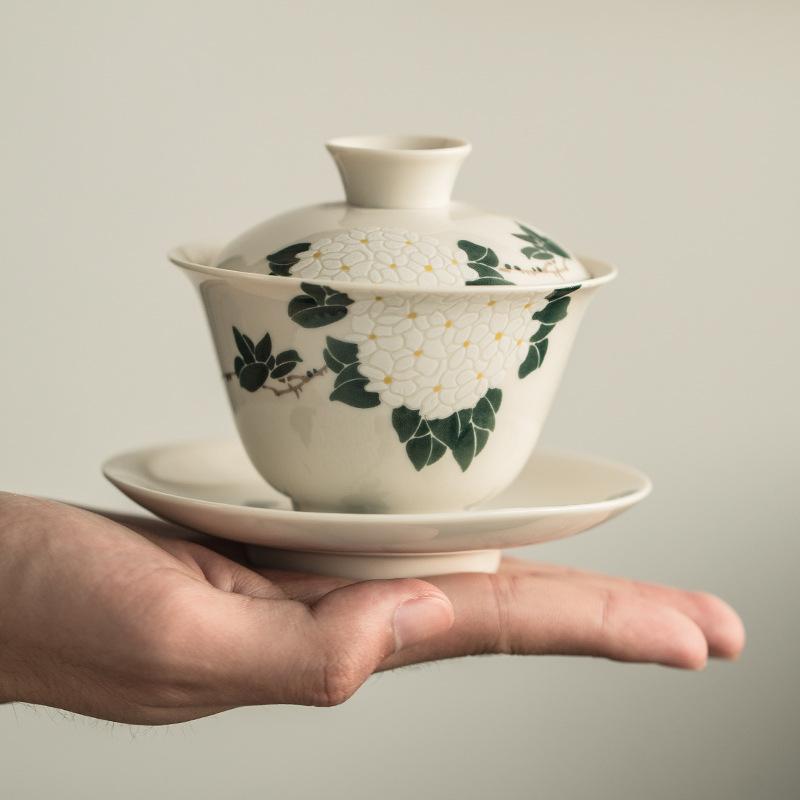 Ceramic Handmade Kung Fu Zen Gaiwan, Creative Hand-painted Chrysanthemum Tea Set, Office Tea Bowl with Saucer, Drinkware