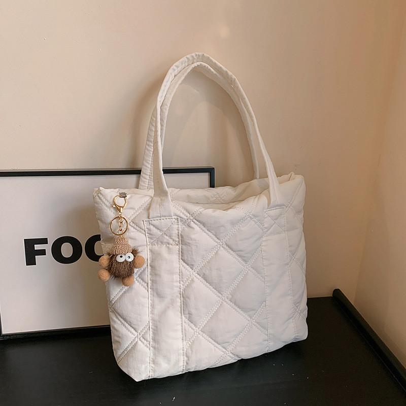 2024 New Style Fashionable Embroidered Pendant Large Capacity Commuter Casual Shoulder Tote Bag Women Street Trend