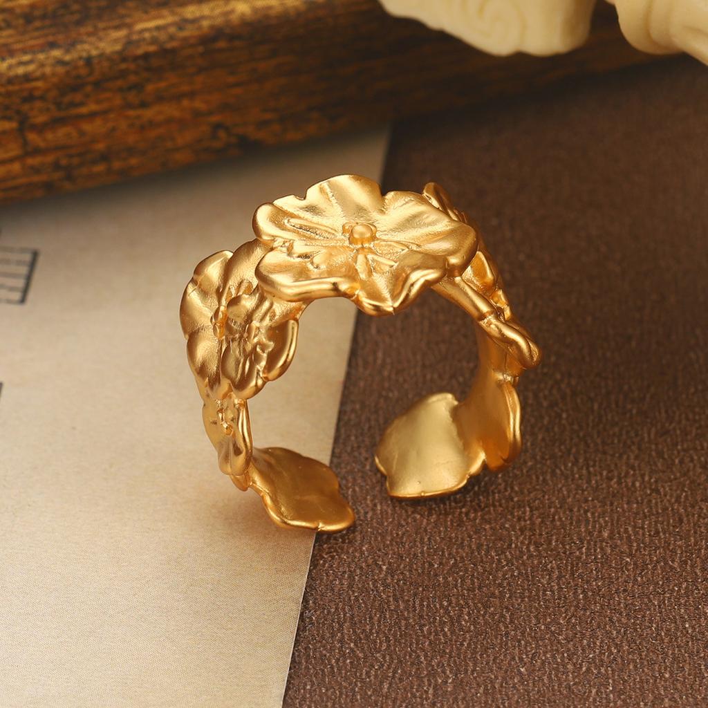 Vintage Flower Butterfly Openwork Texture Ring Premium Design Sense Ring Simple Ins Fashion Versatile Split Ring