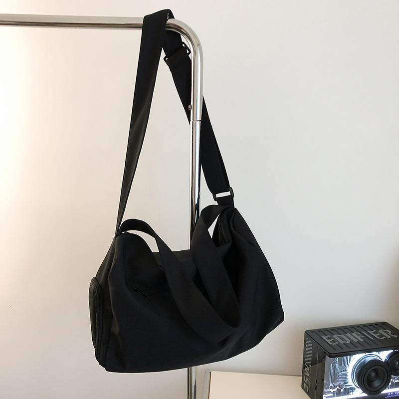 Gym Bag Nylon New Dry and Wet Separation Large Capacity Lightweight Casual Sports Crossbody Bag