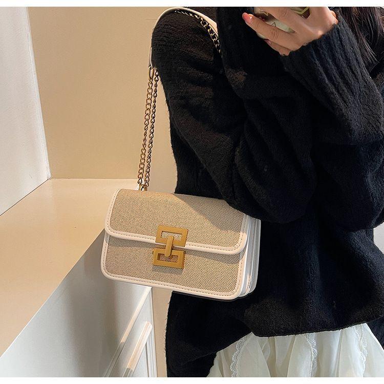 

Chain Cross-body Bag Women s Fashionable All-matching Hand-carried Shoulder Commuter Small Square 23x7x14 off білий колір