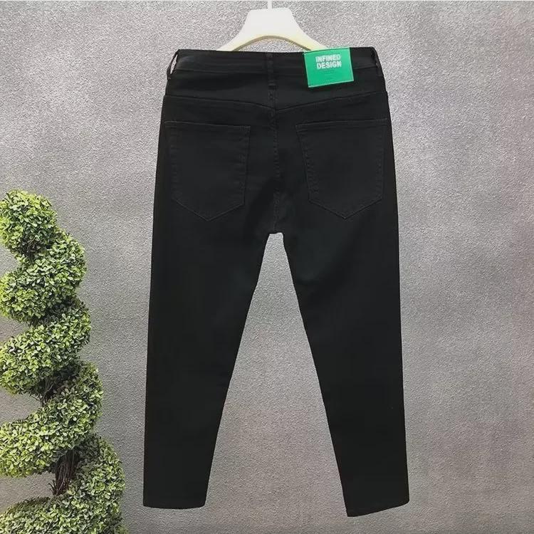 Herren Slim-Fit Weiße Jeans - Trendige, Stretchige Neun-Punkt-Sommerhose