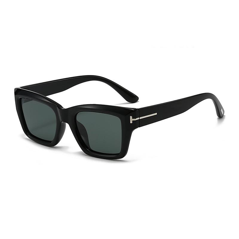 Occhiali da Sole Quadrati Polarizzati alla Moda Stile Coreano Unisex con Lenti Fotoromiche Grandi per Protezione UV