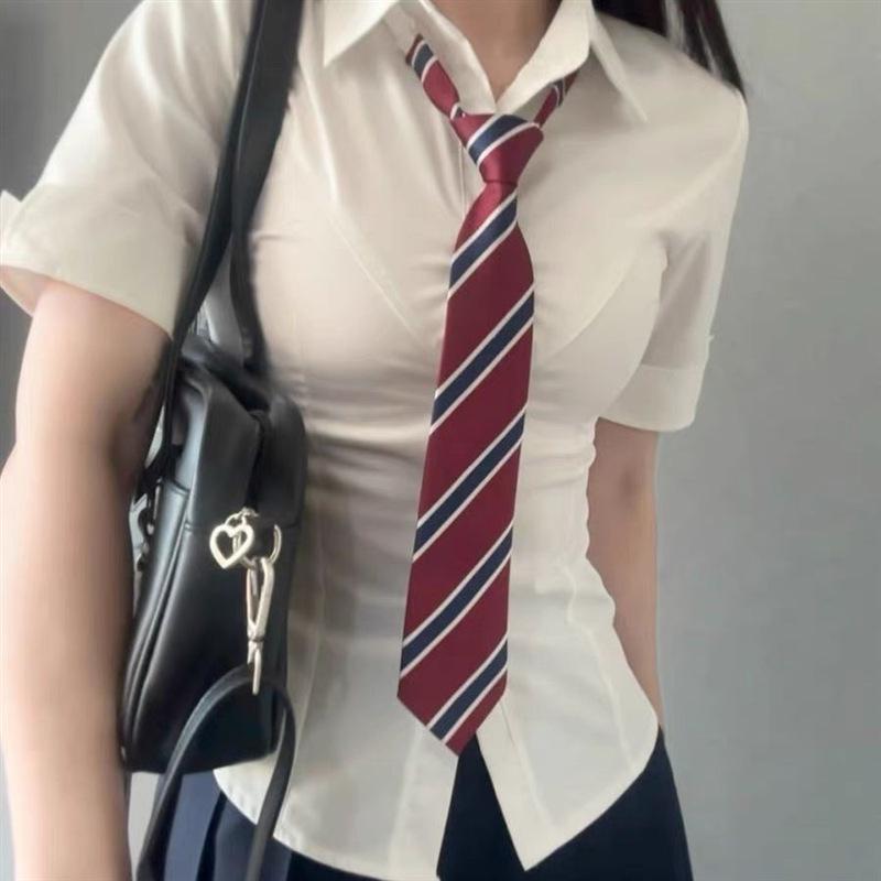 Women's Slim-Fit Waist-Cinching Academic Style White Shirt - Long/Short Sleeves, Ideal for Autumn/Winter