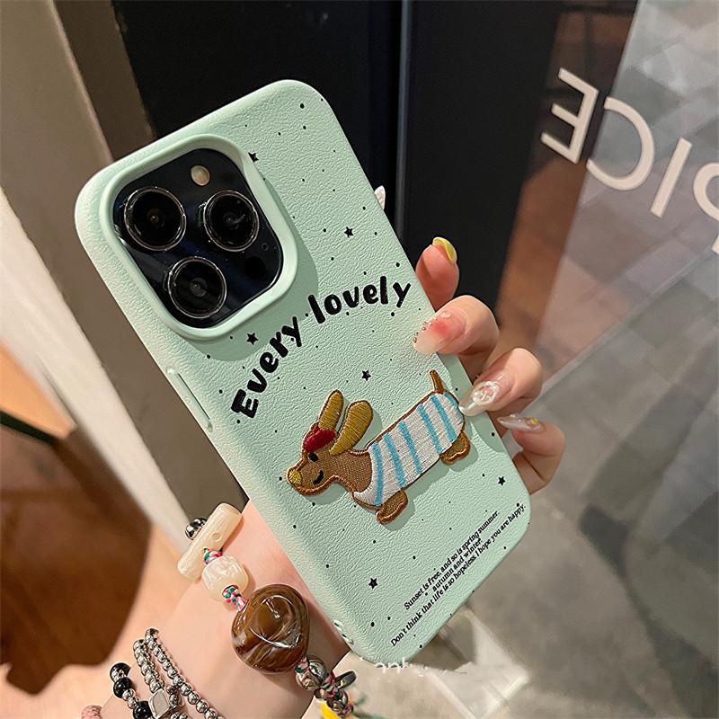 Cartoon Embroidered Dachshund Dog Suitable for IPhone17promax Apple 14 Mobile Phone Case 13 New 12 Full Package