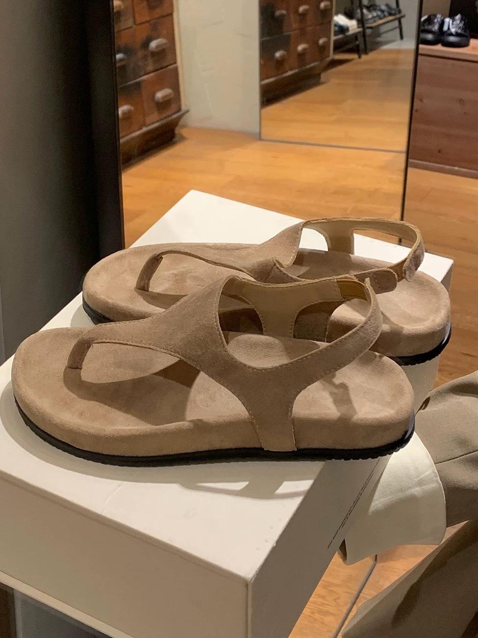 Женские летние сандалии из натуральной кожи на мягкой подошве из овчины в ретро-стиле с открытым носком для отпуска римские повседневные шлепанцы на толстой подошве женская обувь 35 5588₽