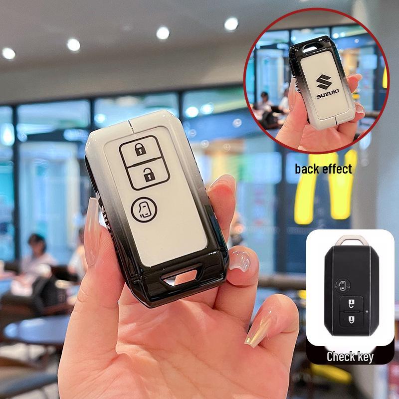 

Suzuki Hustler XL7 Solio Keychain - Metal & Leather Shell