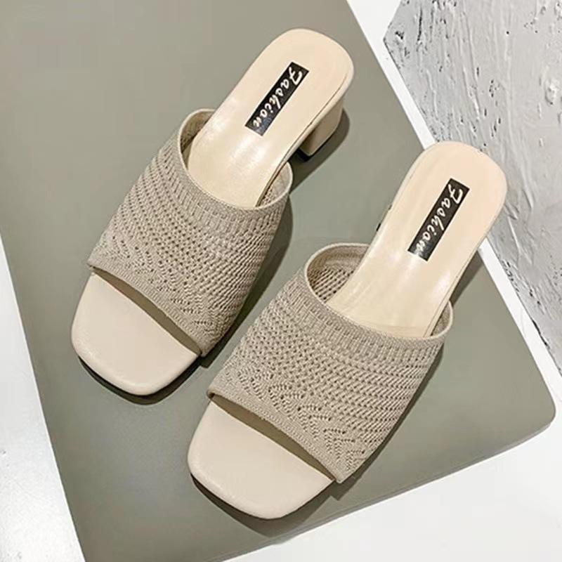 Medium heel cool slippers women's 2025 summer new Korean version of flying woven outer wear one word fashion women's cool slippers