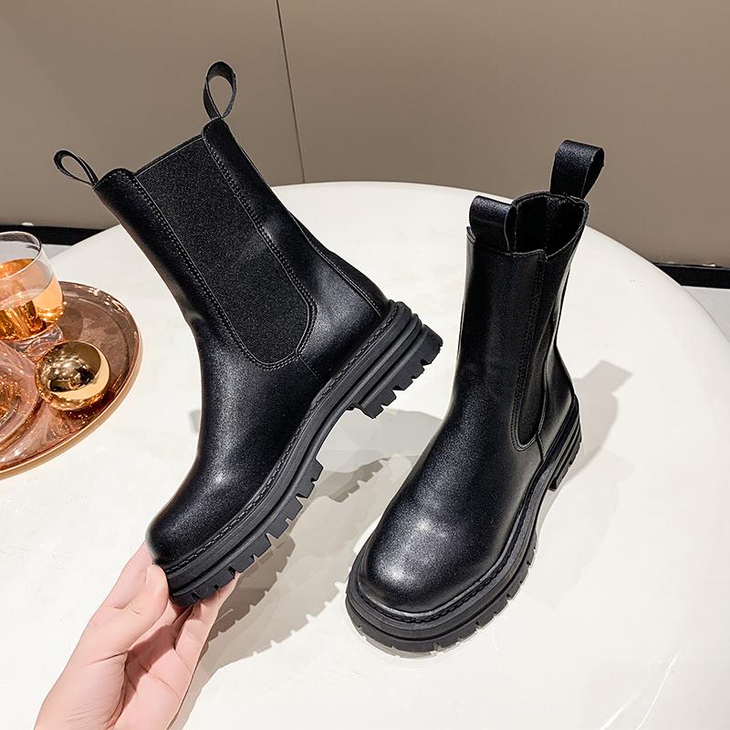 Large size British mid-calf women's boots - winter new style with round toe design, thick sole and medium heel, short boots