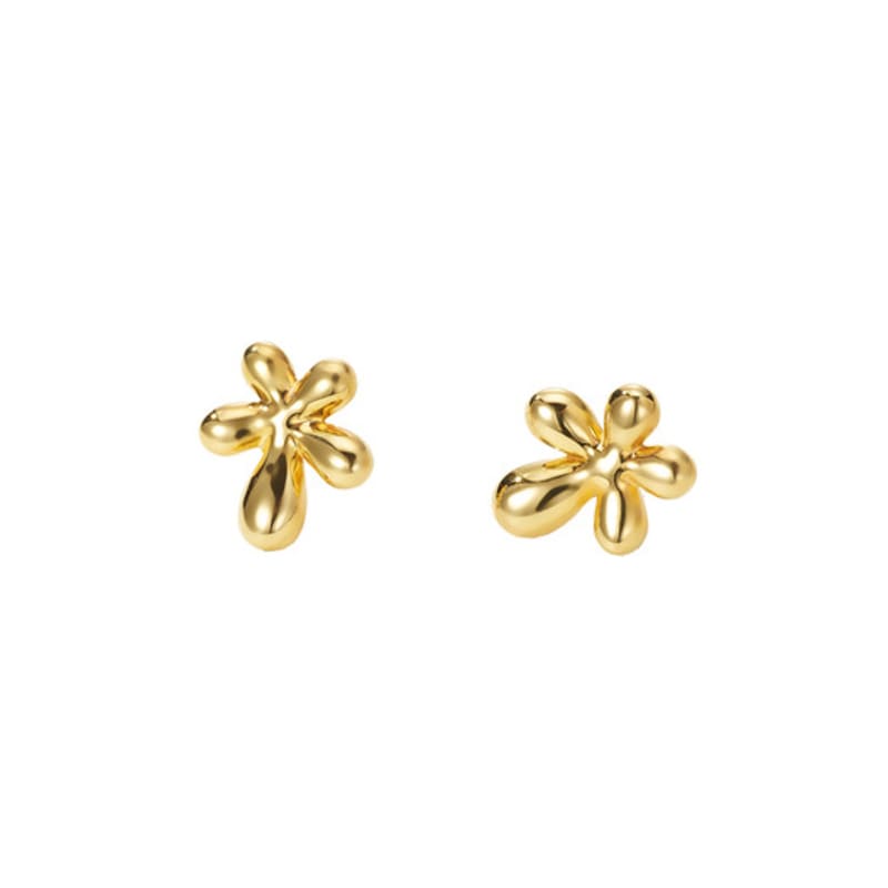 FINDELISE Signature Daisy Earrings