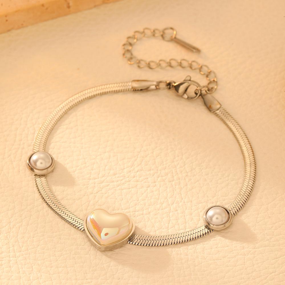 Trendy Heart Pearl Stainless Steel Bracelet - Color-Preserving Titanium Jewelry