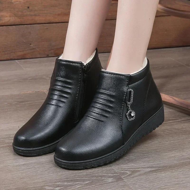 Brand Shoes for Women Metal Decoration Women's Boots Fashion Side Zipp Daily Boots Women Hot Sale Round Toe Ankle Boots