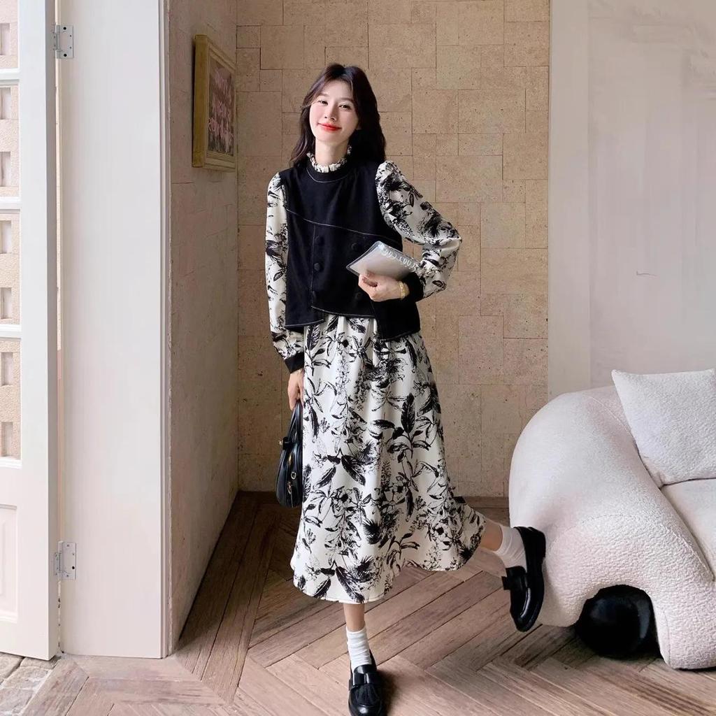 Autumn 2025 Retro Ink Wash Print Two-Piece Long Sleeve Dress for Women - Elegant High-End, Slimming Long Skirt
