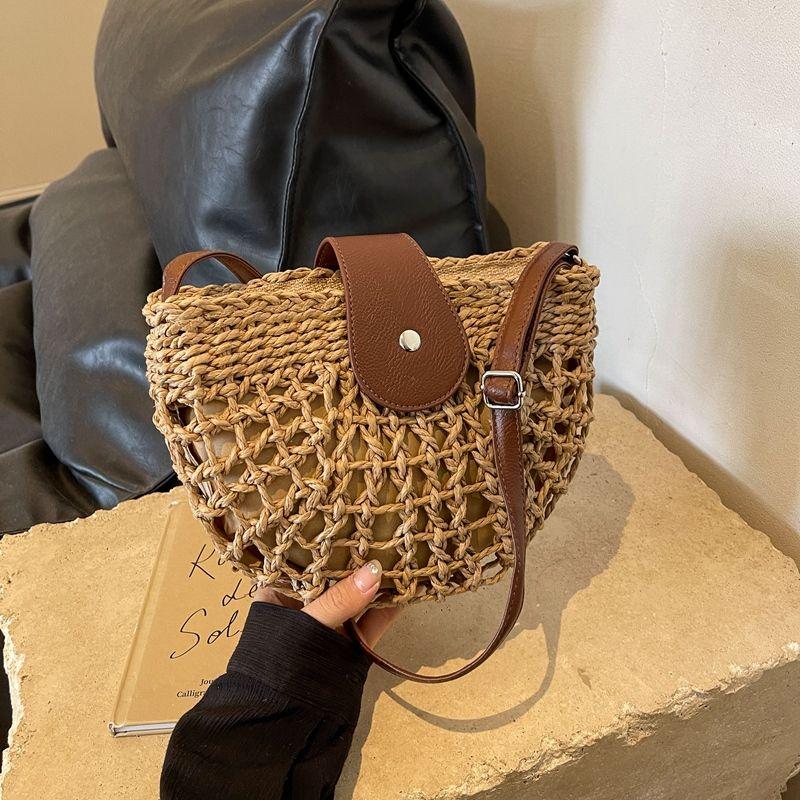 Summer Women's Vintage Grass Woven Bag Crossbody Shoulder Bag Armpit Saddle Bag Woven Small Bag