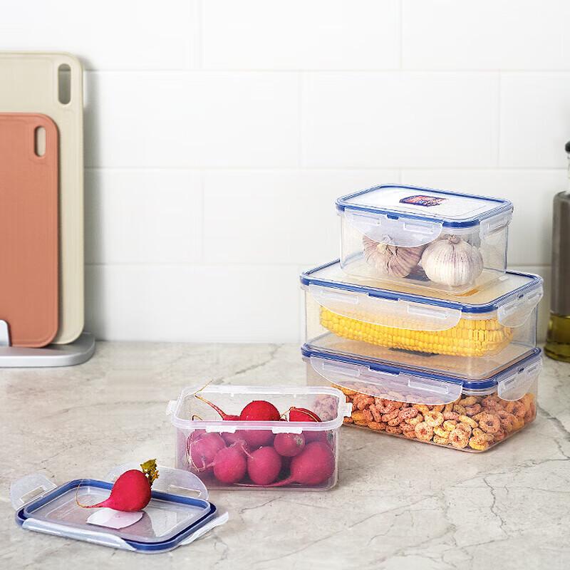 

LOCK&LOCK 4-Piece Plastic Food Storage Set